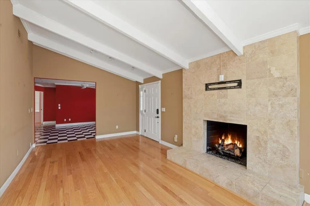 55-Living Room