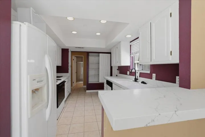 31-Kitchen