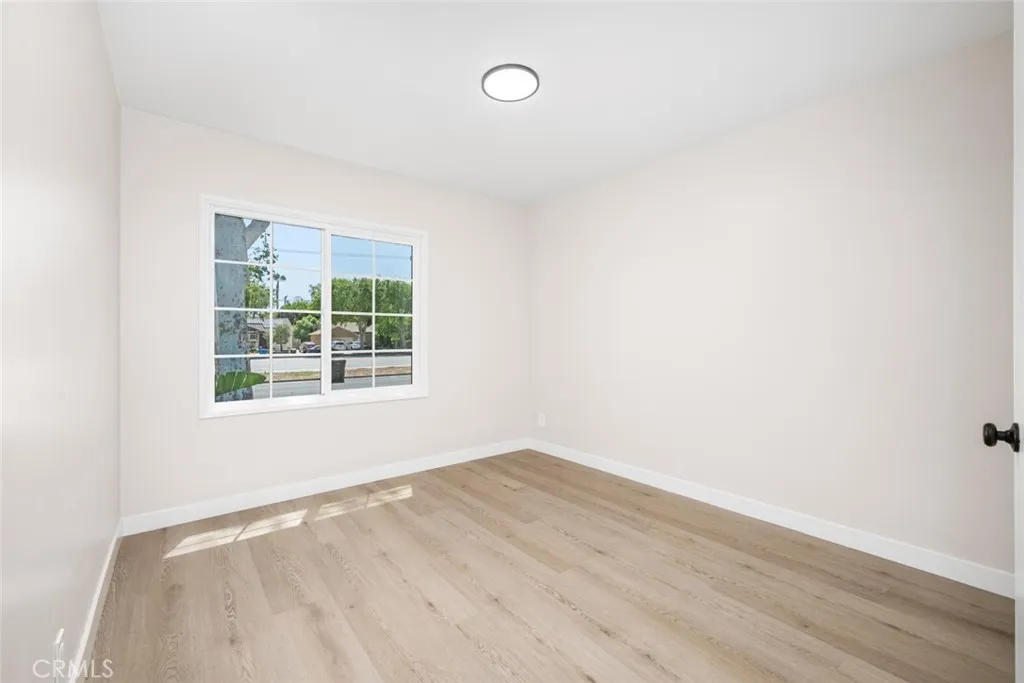 Utilize the front bedroom as an additional bedroom, home office, or hobby room.