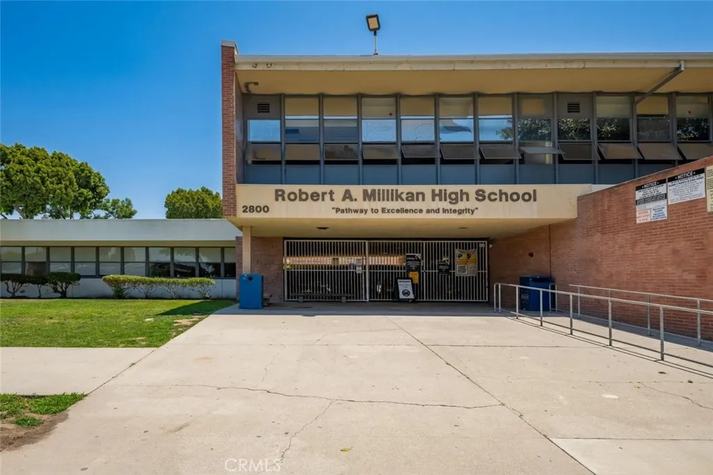 Millikan High School, grades 9-12, rates a high 8/10 on Great Schools website.