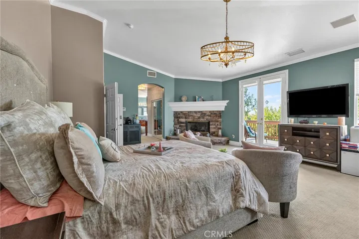 605 Jocelyn Shelby Way, Corona, California 92881