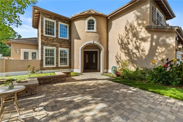 605 Jocelyn Shelby Way, Corona, California 92881
