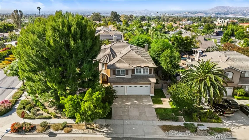 605 Jocelyn Shelby Way, Corona, California 92881