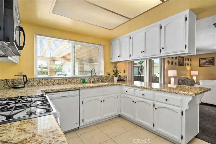 4921 Rock Court, Jurupa Valley, California 91752
