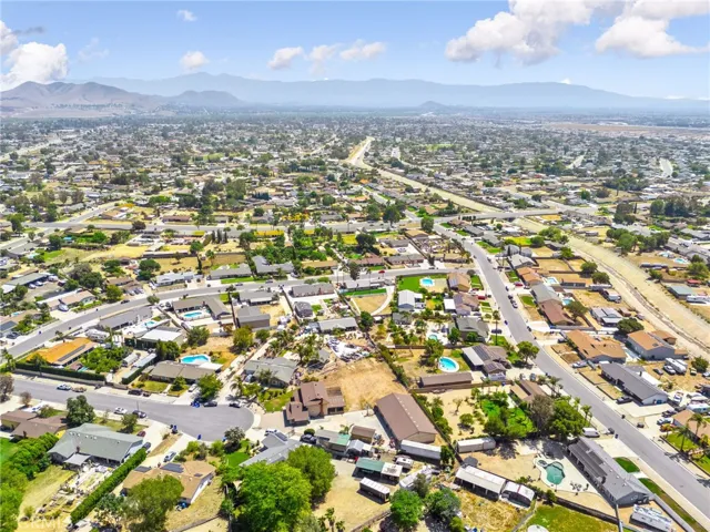 4921 Rock Court, Jurupa Valley, California 91752