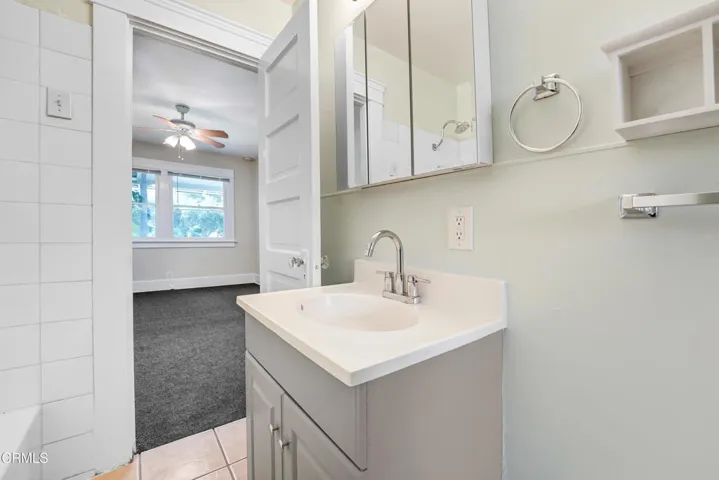 505 E Olive 7