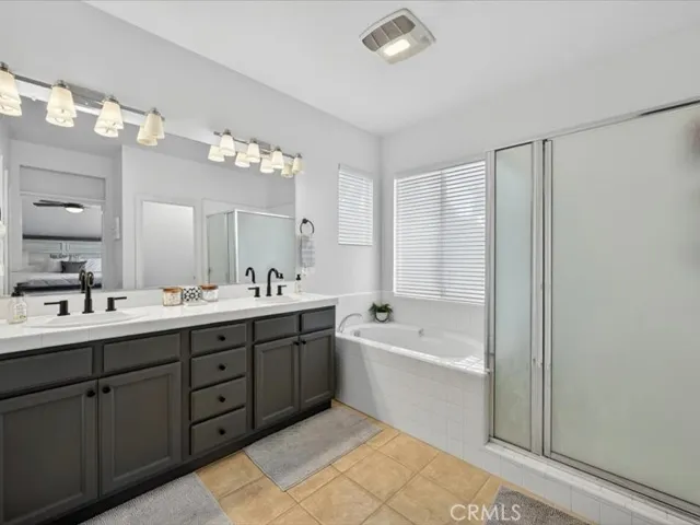 Primary En-Suite