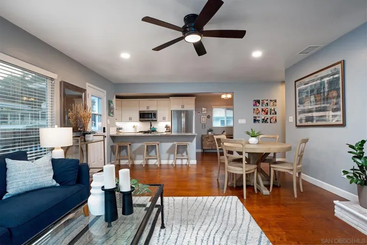 3115 Russell, San Diego, California 92106