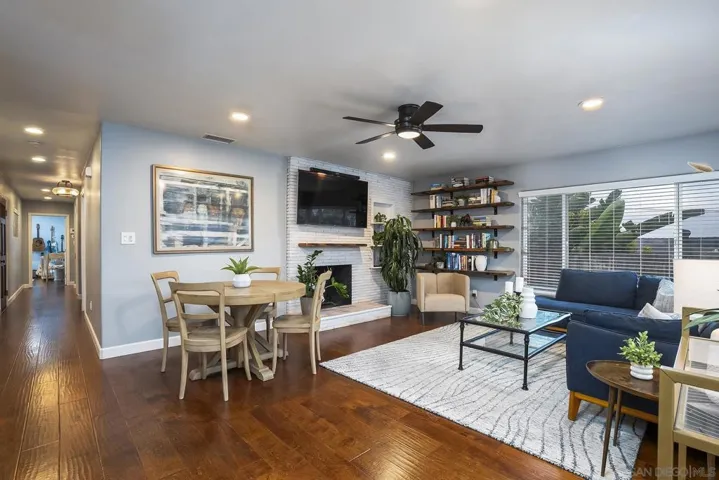 3115 Russell, San Diego, California 92106
