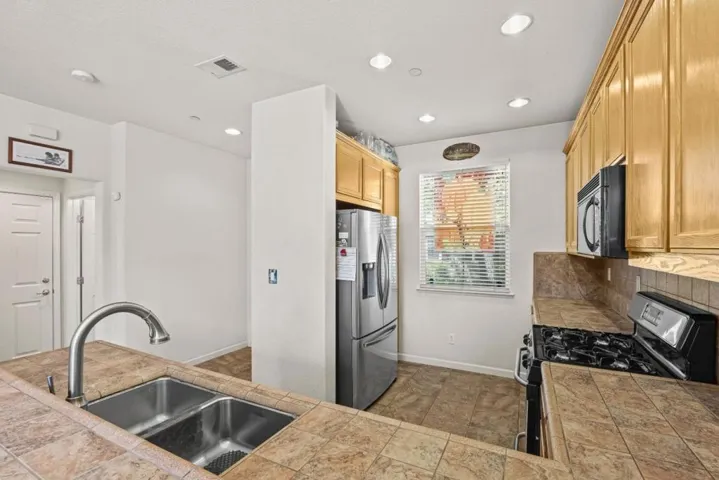 7934 Kipling Circle, Gilroy, California 95020