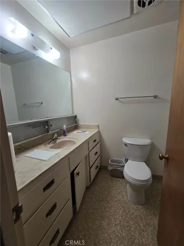 Main hallway bathroom