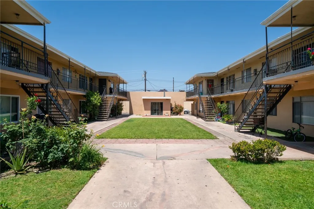9551-9561 Maureen Drive, Garden Grove, California 92841 — photo 4