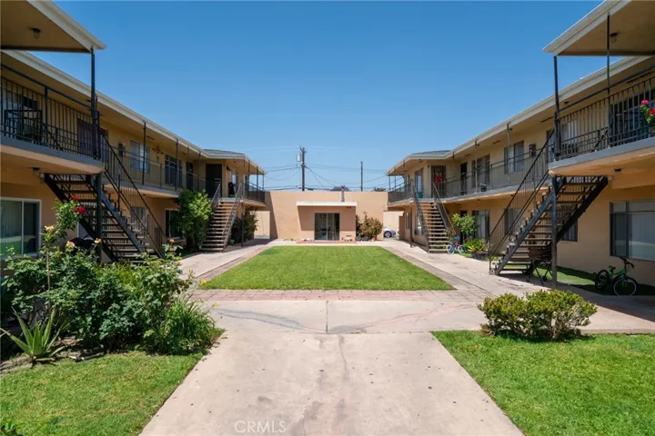 9551-9561 Maureen Drive, Garden Grove, California 92841 — photo 4