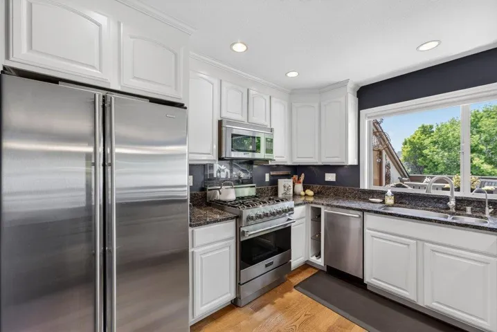 107 Bar Harbor Court, Aptos, California 95003