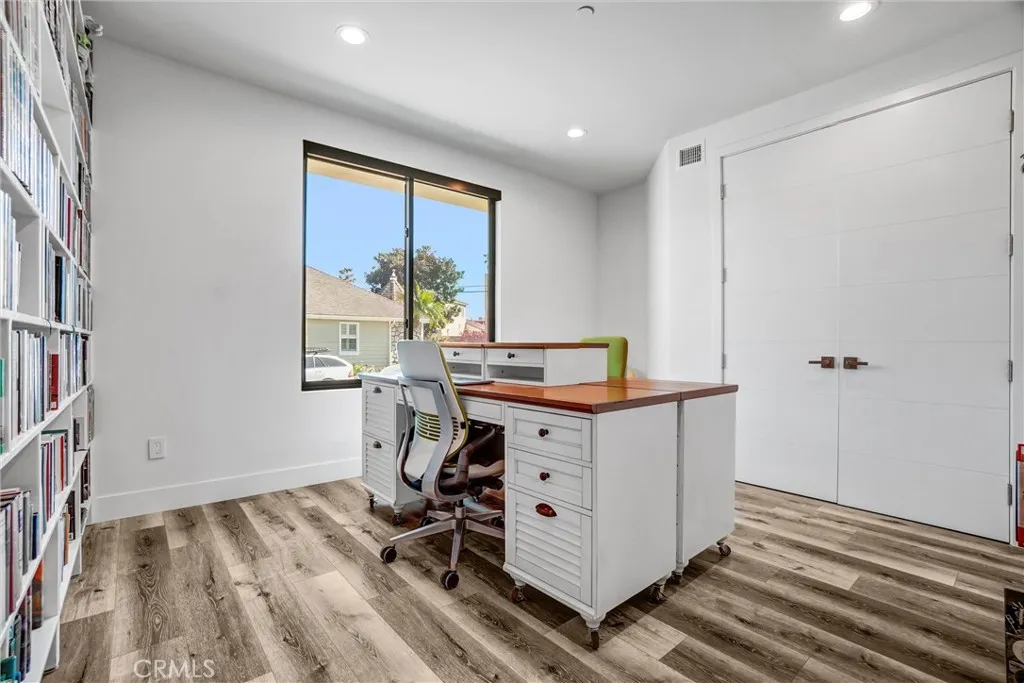 Lower bedroom uses as office