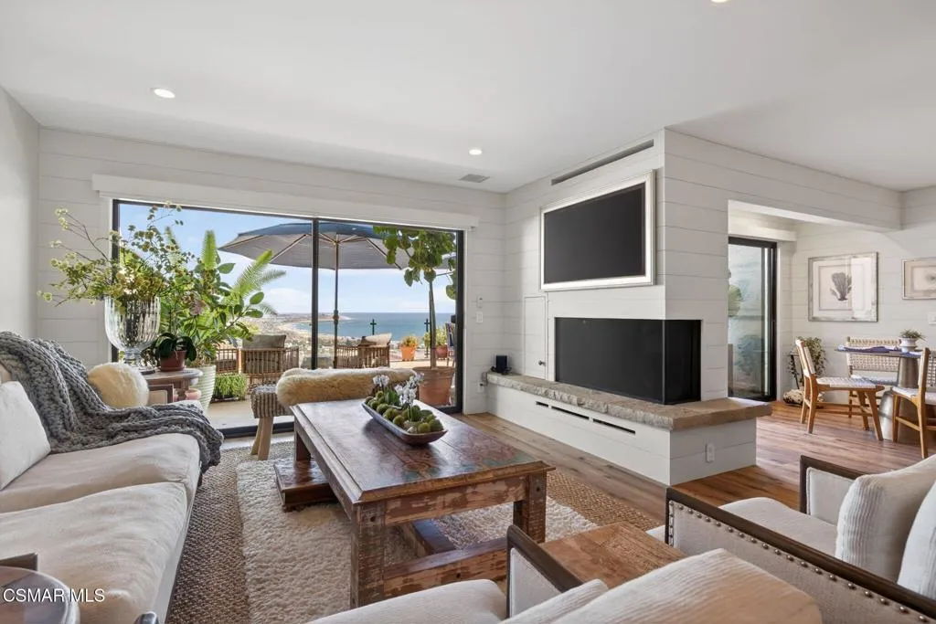 Open​​‌​​​​‌​​‌‌​​‌​​​‌‌​​​‌​​‌‌​​‌‌​​‌‌​​​​ LIving