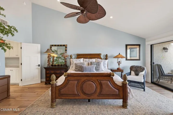 Vaulted Ceiling