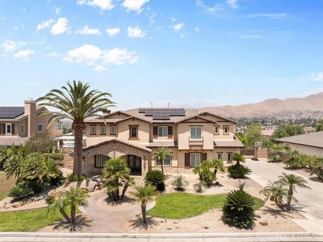 4725 Eagle Ridge Court, Jurupa Valley, California 92509