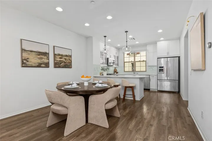 160 Capricorn, Irvine, California 92618