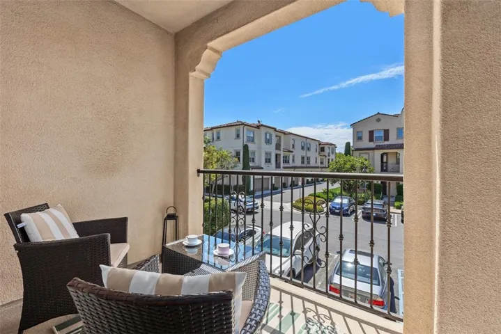 160 Capricorn, Irvine, California 92618