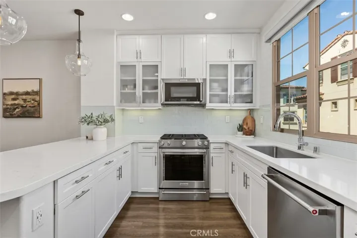 160 Capricorn, Irvine, California 92618