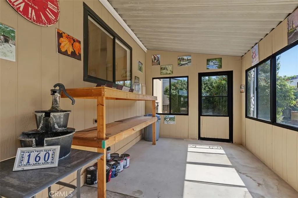 Shed 2