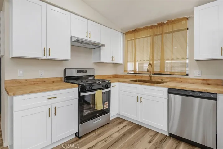 Kitchen 4
