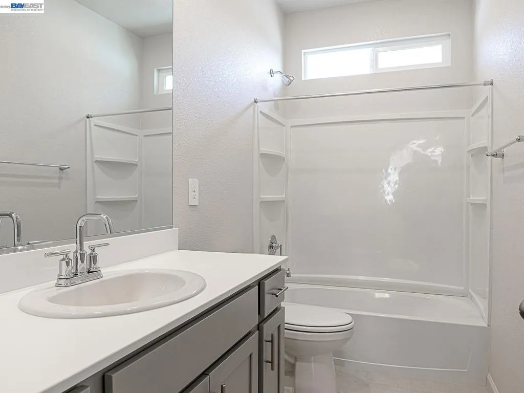 Photo is not of the actual home, but is an inspirational photo of builder’s model home and may depict options, furnishings, and/or decorator features that are not included