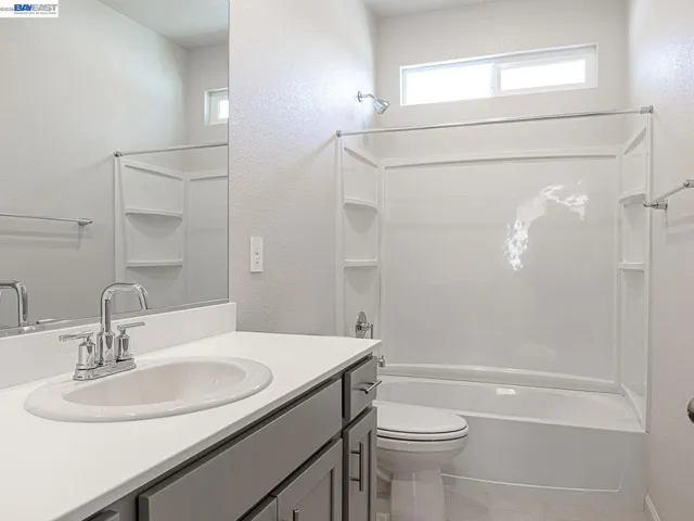 Photo is not of the actual home, but is an inspirational photo of builder’s model home and may depict options, furnishings, and/or decorator features that are not included