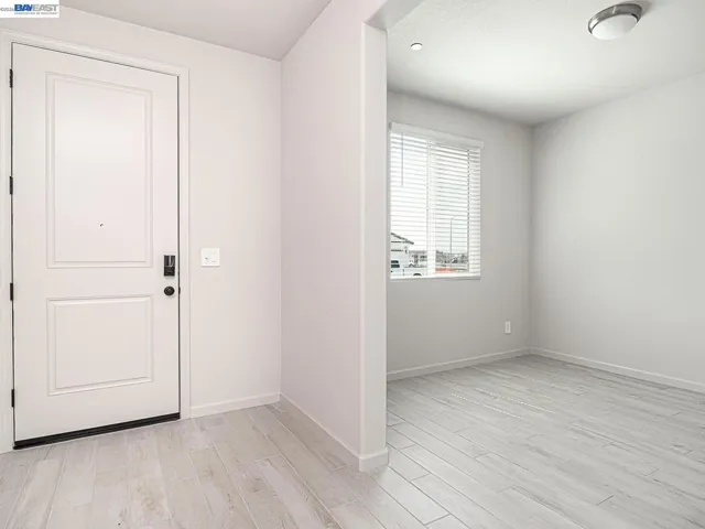 Photo is not of the actual home, but is an inspirational photo of builder’s model home and may depict options, furnishings, and/or decorator features that are not included