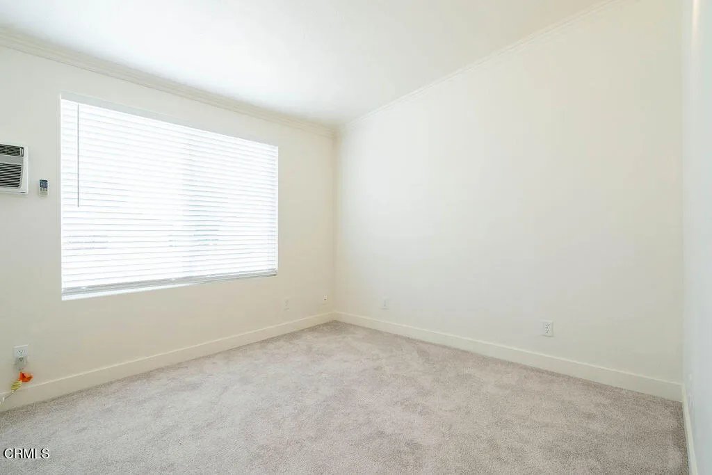 Interior-15