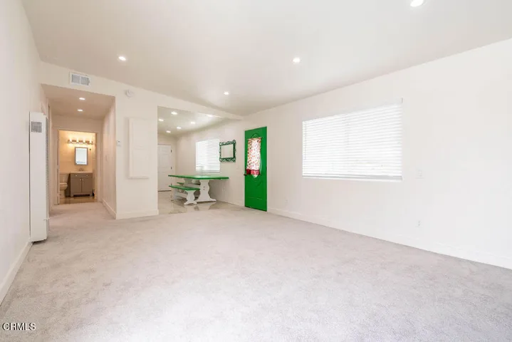 Interior-3