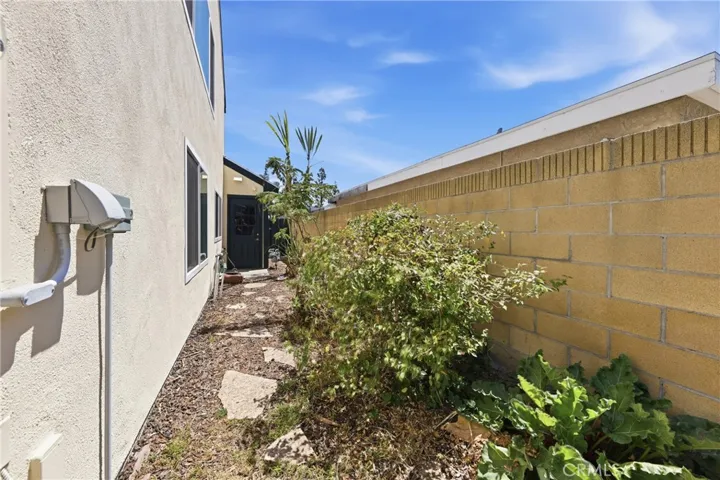 Side yard