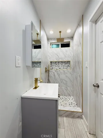 Garage bath