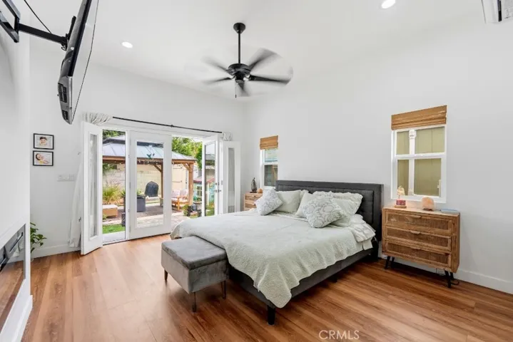 5055 N Raton, Long Beach, California 90807