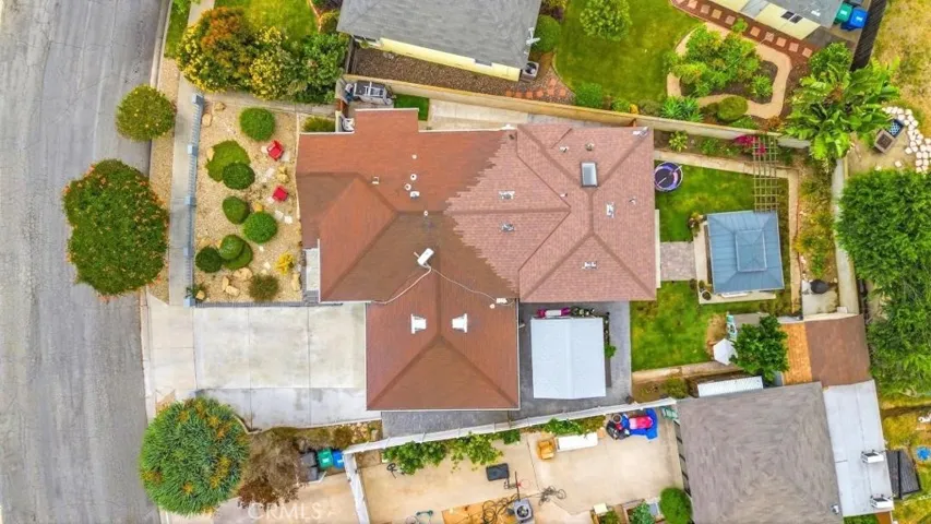 5055 N Raton, Long Beach, California 90807