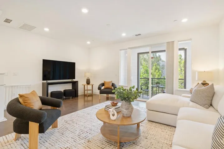 2239 Mora Place, Mountain View, California 94040