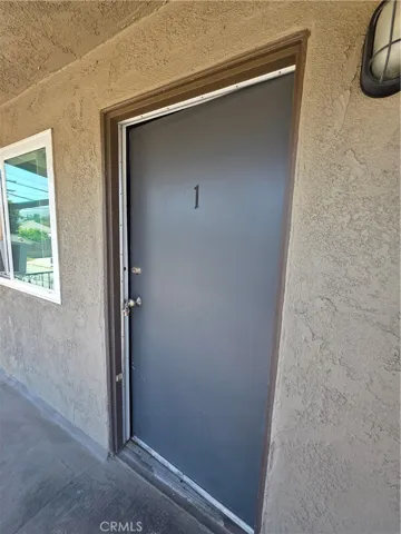 610 W Grand 1, Corona, California 92882
