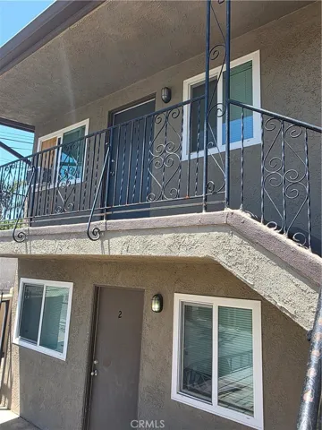 610 W Grand 1, Corona, California 92882