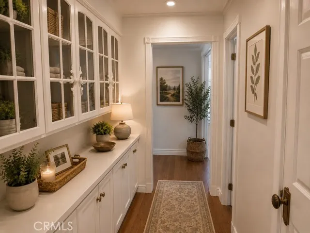 AI staged upstairs hall
