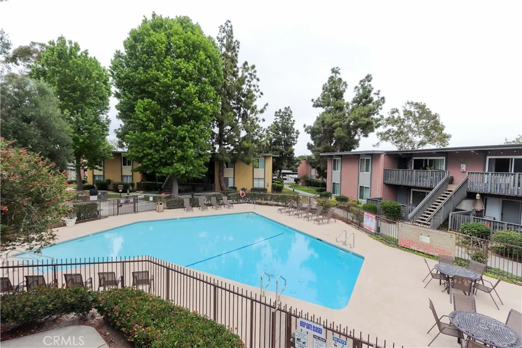 HOA Pool