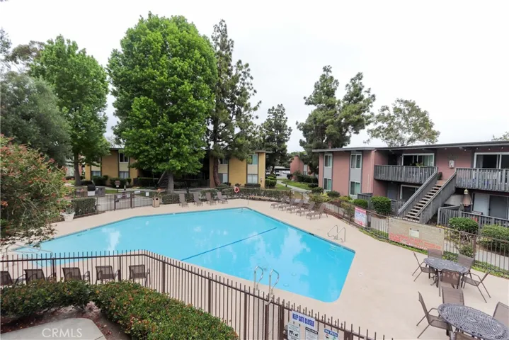 HOA Pool
