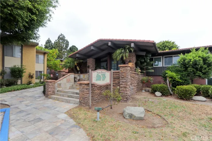 Pacific Pines Front Entrance