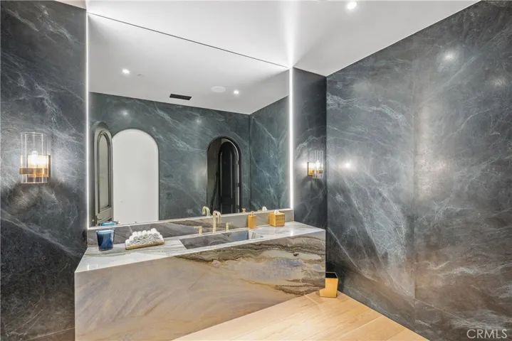 Main House Powder Room/ 1/2 Bath