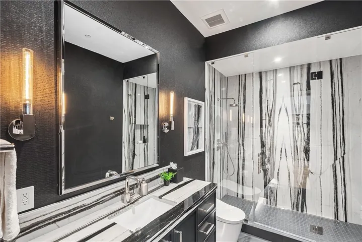 Main House Den Full bath