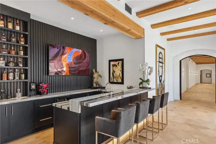 Main House Den Bar