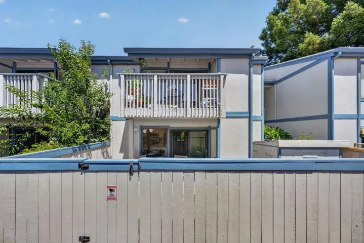 1925 46th Avenue 83, Capitola, California 95010