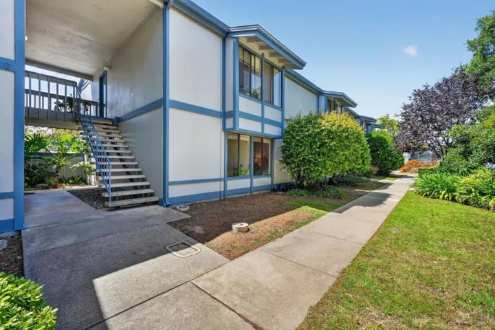 1925 46th Avenue 83, Capitola, California 95010