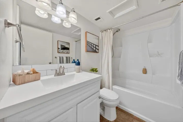 1925 46th Avenue 83, Capitola, California 95010