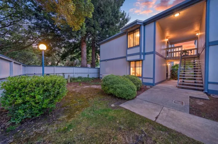 1925 46th Avenue 83, Capitola, California 95010
